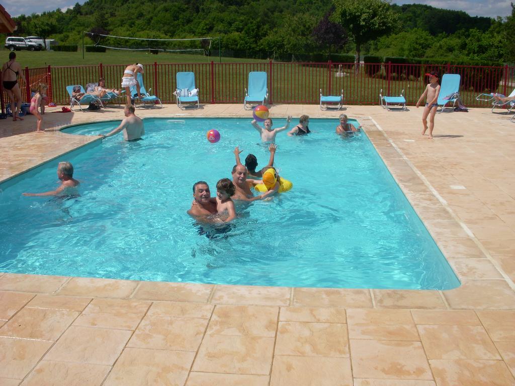 Camping De La Pelouse Jaulny المظهر الخارجي الصورة