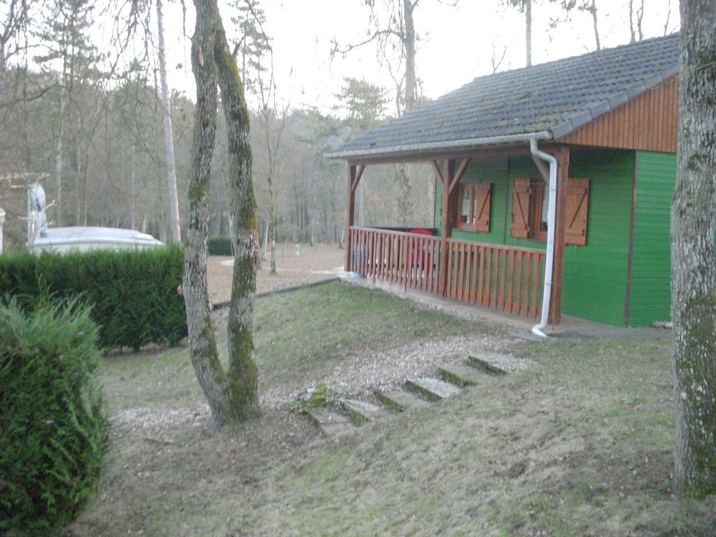 Camping De La Pelouse Jaulny المظهر الخارجي الصورة