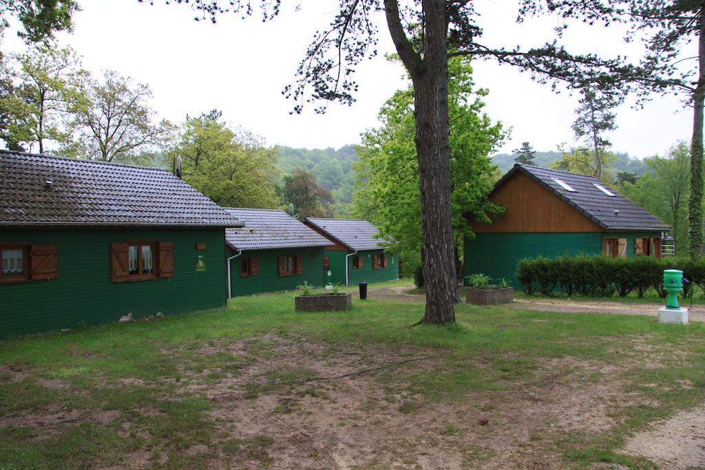 Camping De La Pelouse Jaulny الغرفة الصورة